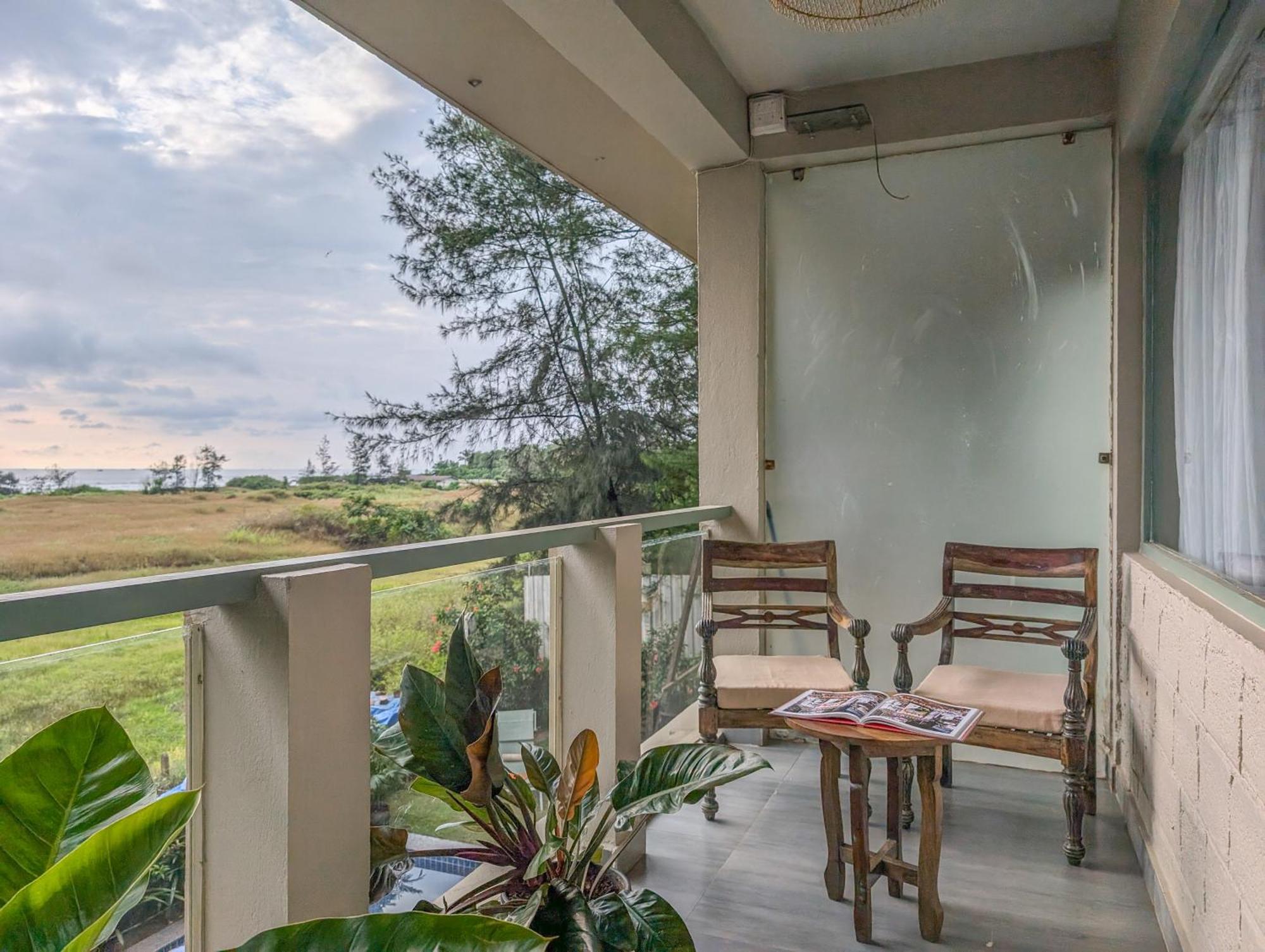 Beach Villa Morjim Buitenkant foto